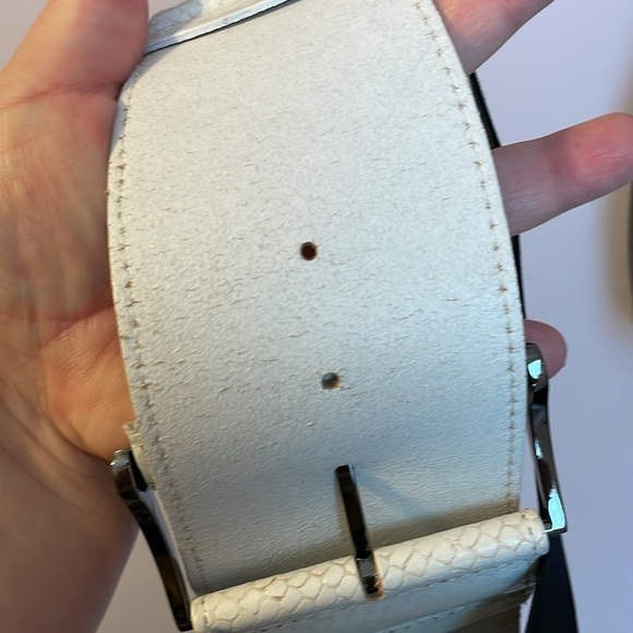 Express Leather White Snakeskin Look Wide Belt with Elastic Back size XS - Picture 5 of 11